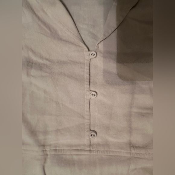 Poetry Long Sleave Faux Button up shirt - Picture 2 of 6